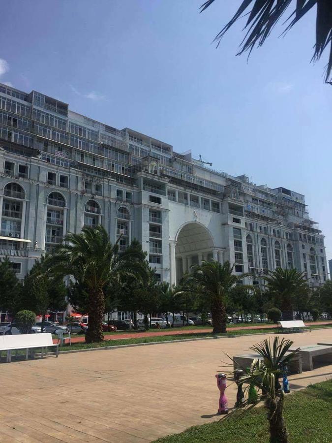 Apartment In Hotel Magnolia Batumi Zewnętrze zdjęcie